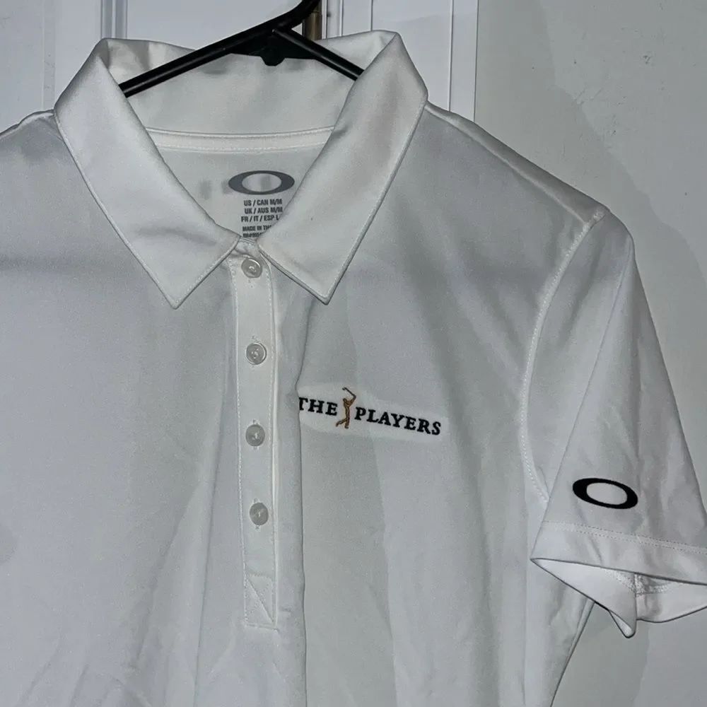 White Oakley Women’s The Players Tournament Sawgrass Tennis Polo Golf shirt M MD